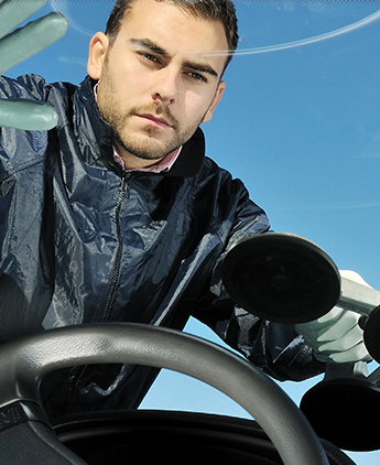 Man Replacing a Windshield in Houston, TX